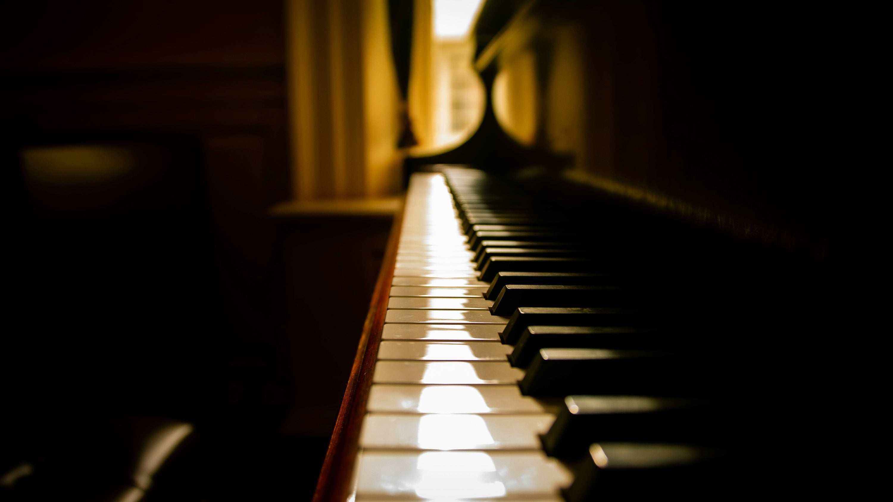 Pianos