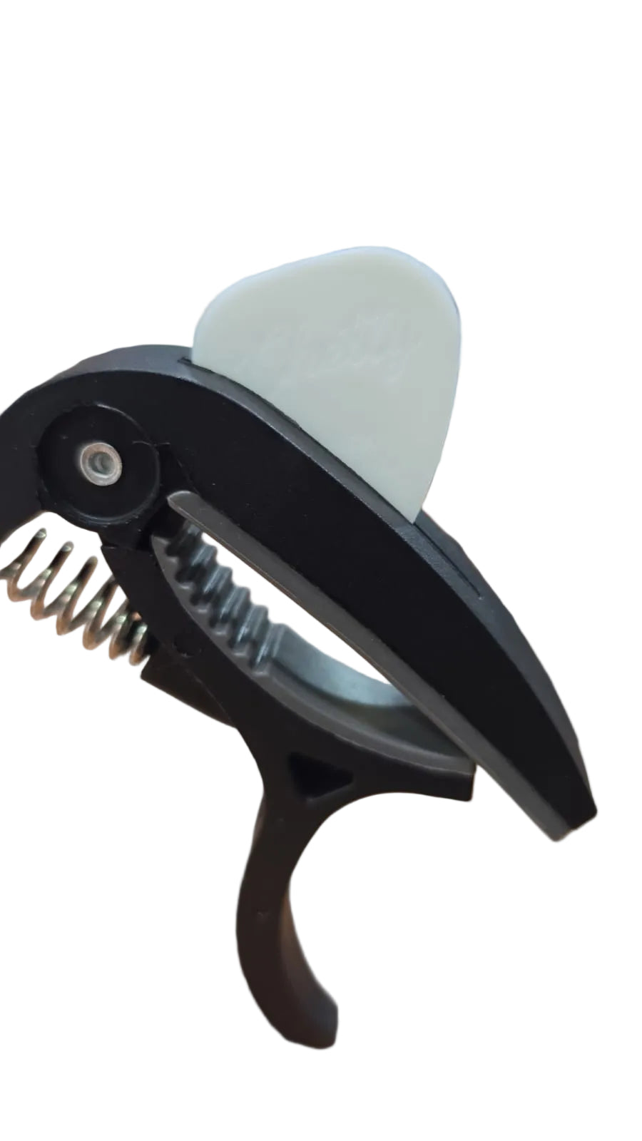 GUITAR CAPO WITH PICK