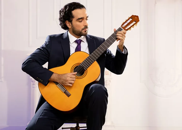 Yamaha C40 Classical Guitar  - Taal Musicals