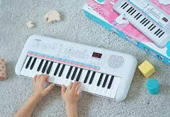 YAMAHA PORTABLE KEYBOARD -REMIE (PSS-E30)
