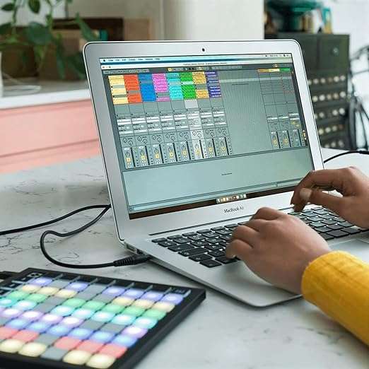 Novation Launchpad Mini MK3 – Taal Musicals